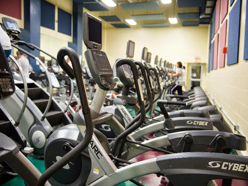 Хостел Flushing Ymca Нью-Йорк Екстер'єр фото