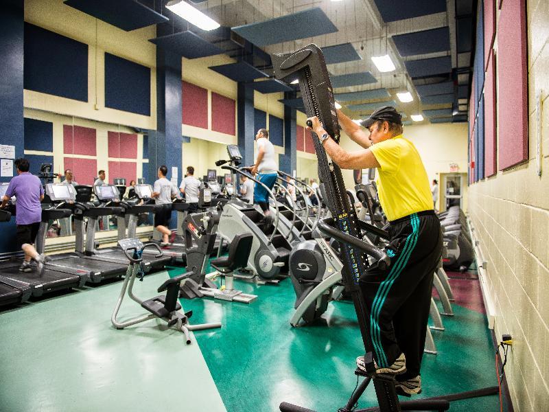 Хостел Flushing Ymca Нью-Йорк Екстер'єр фото