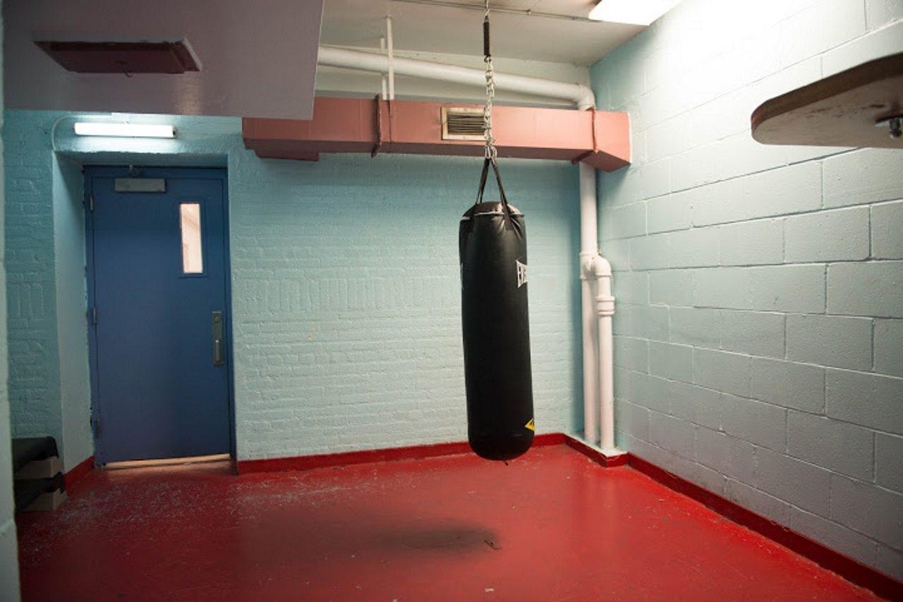 Хостел Flushing Ymca Нью-Йорк Екстер'єр фото